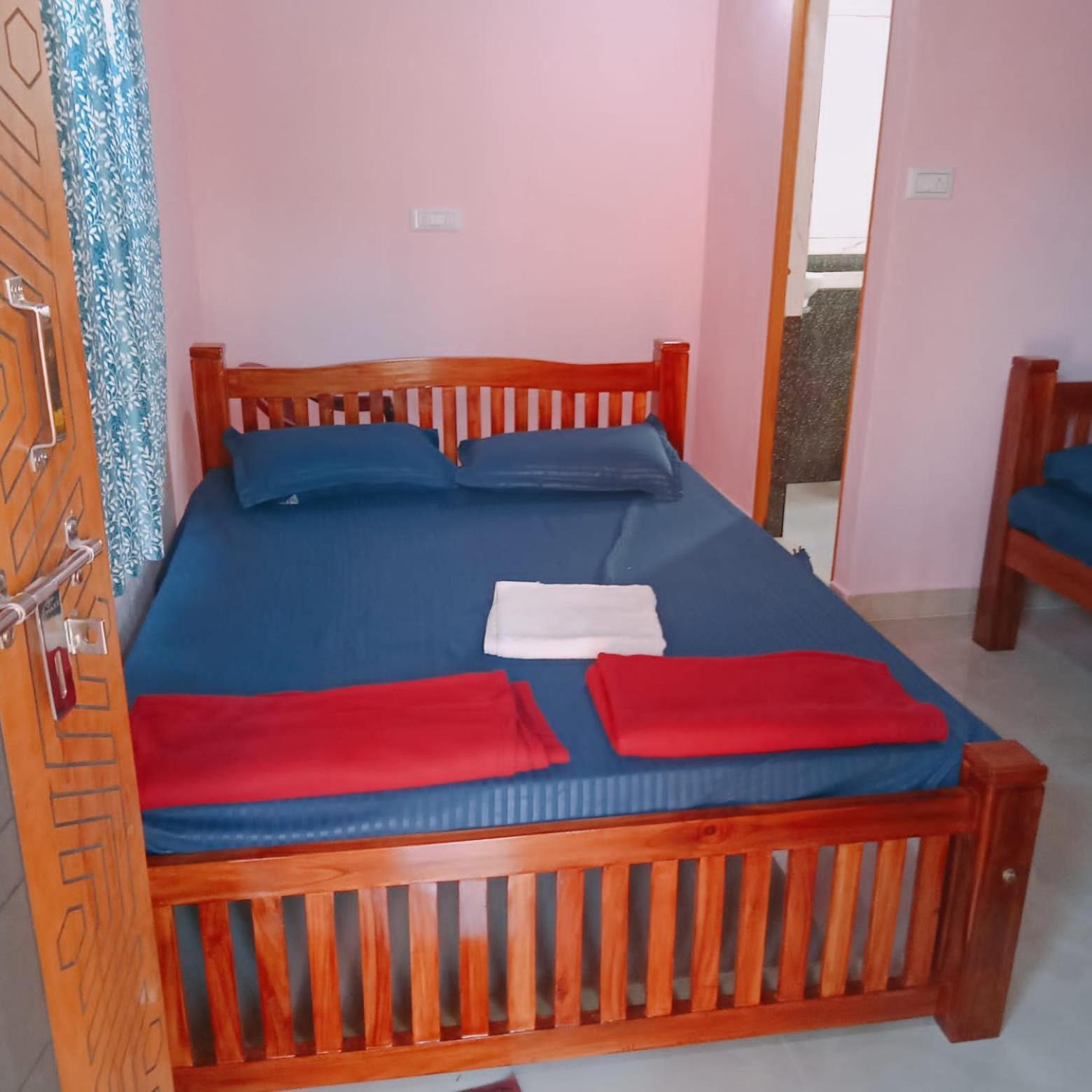 Ocean Sparrow Beach Stay جوكارنا المظهر الخارجي الصورة